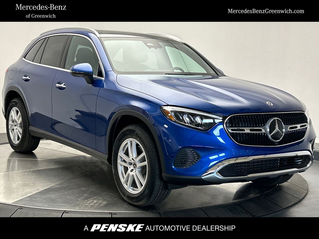 2025 Mercedes-Benz GLC 300 -
                Greenwich, CT