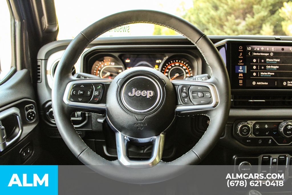 Used 2025 Gray Jeep Sahara image 25