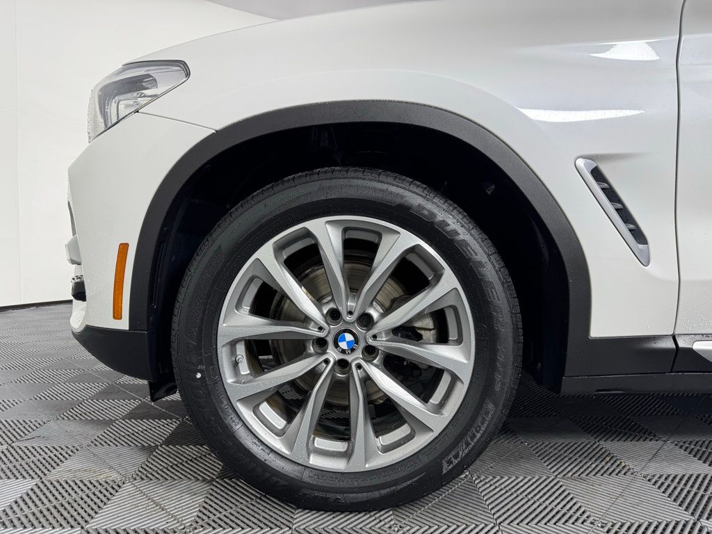 2019 BMW X3 xDrive30i 8