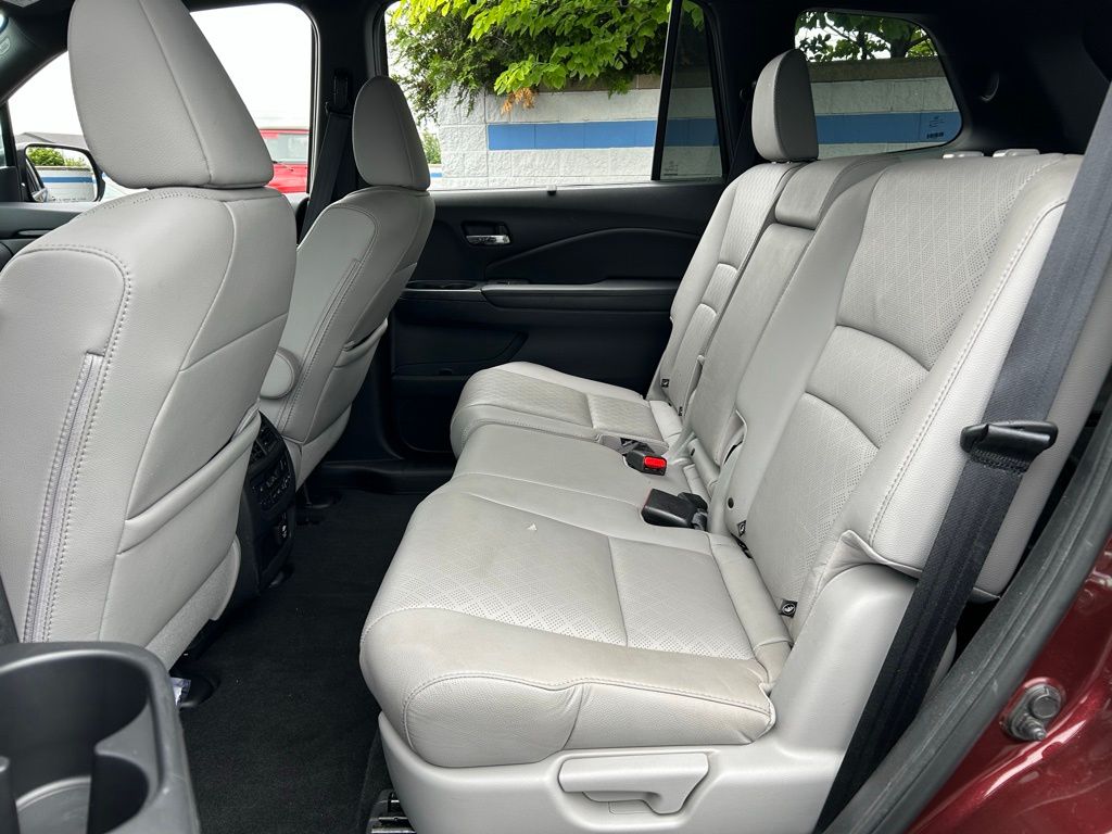 Thumbnail: 2020 Honda Passport - 19