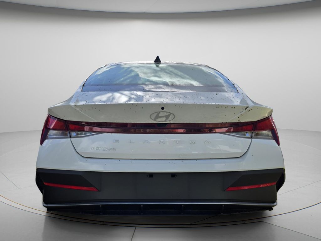 2026 Hyundai Elantra - $22,299