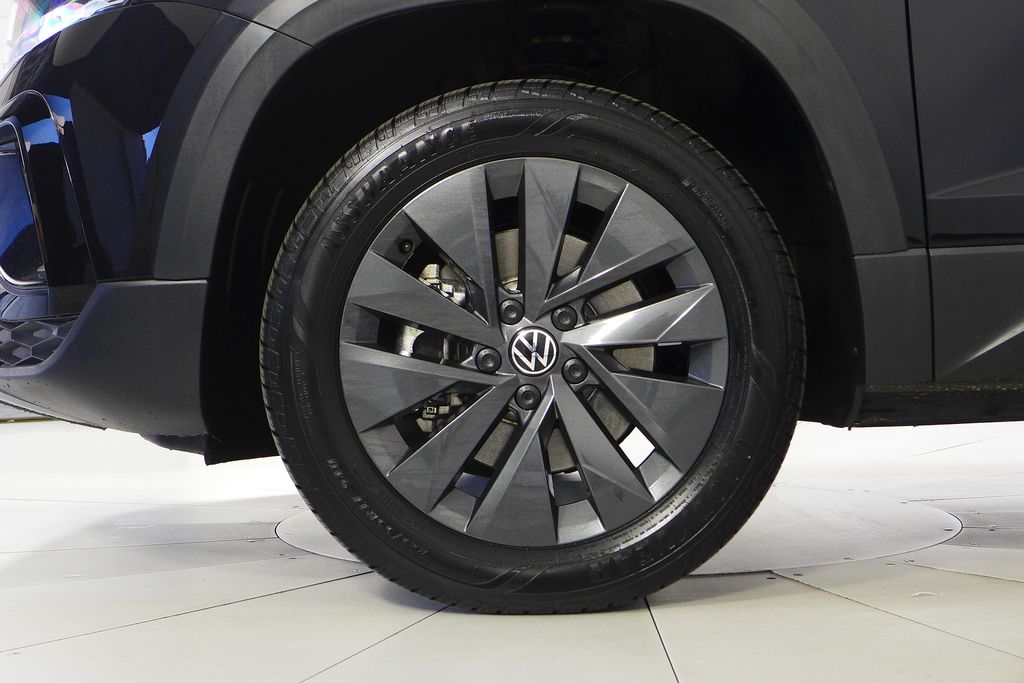 Thumbnail: 2024 Volkswagen Taos - 5