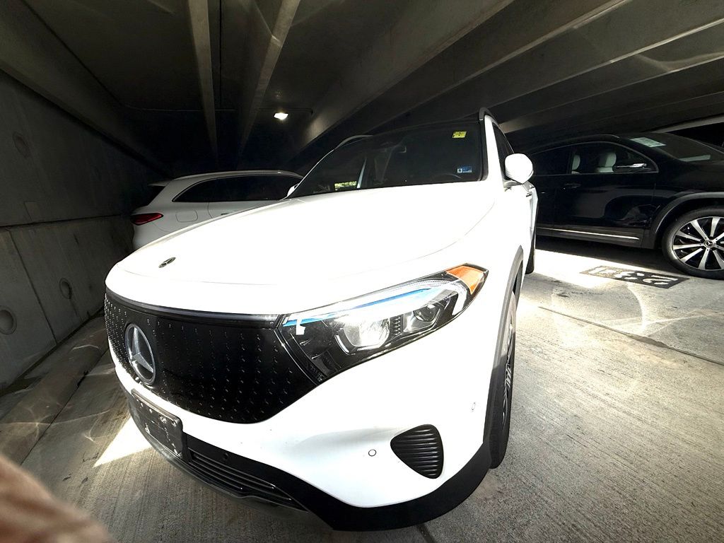 White 2024 Mercedes-Benz EQB SUV / Crossover All-Wheel Drive 1-Speed Automatic