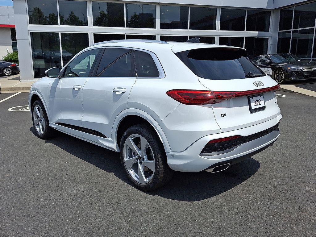 2025 Audi Q5  4