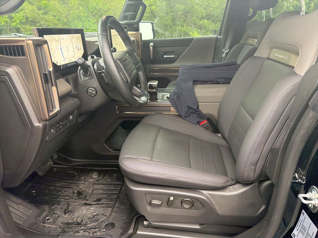 Used Car 2025 Gmc Hummer Ev Pickup  2x For Sale Under $70,000 In Taylor, Texas