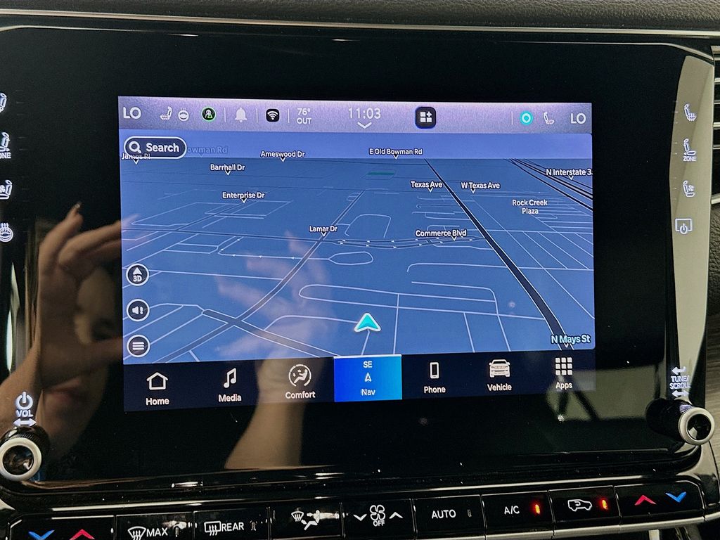 Thumbnail: 2024 Jeep Wagoneer - 13