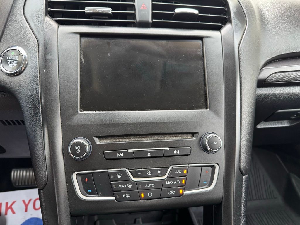 Used Car 2018 Ford Fusion  Se For Sale Under $10,000 In Georgetown, Texas
