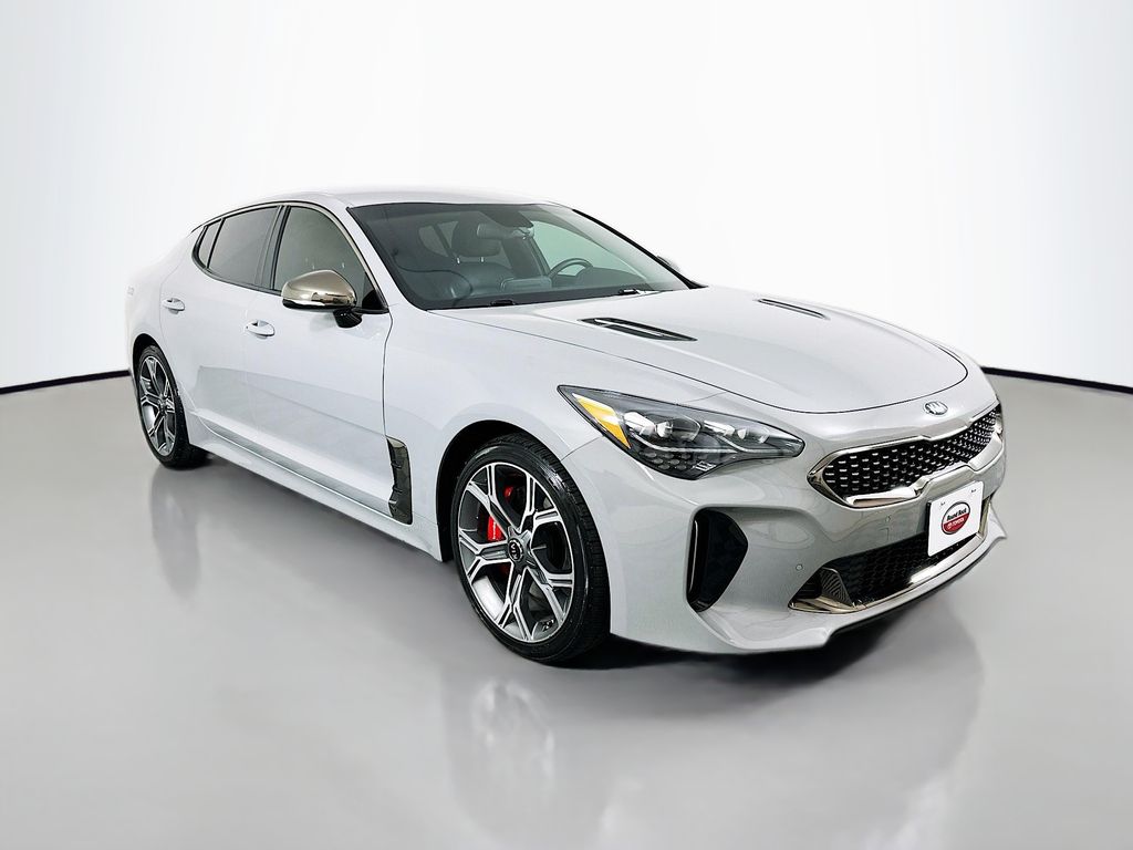 Thumbnail: 2021 Kia Stinger - 3