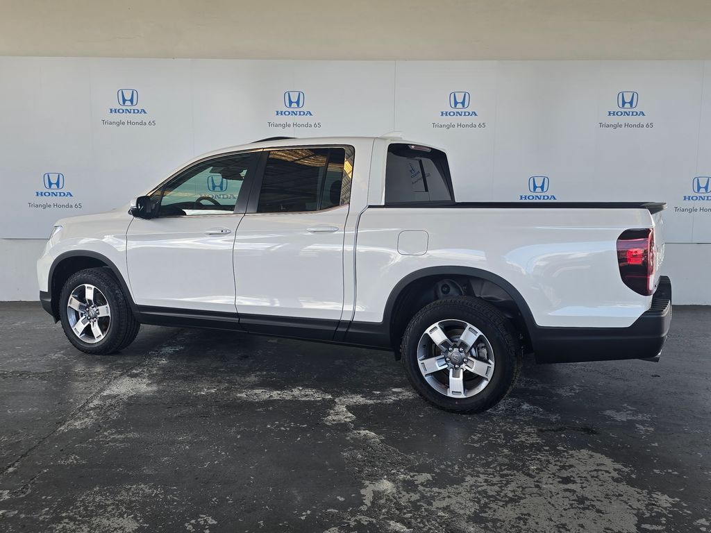 Thumbnail: 2026 Honda Ridgeline - 4