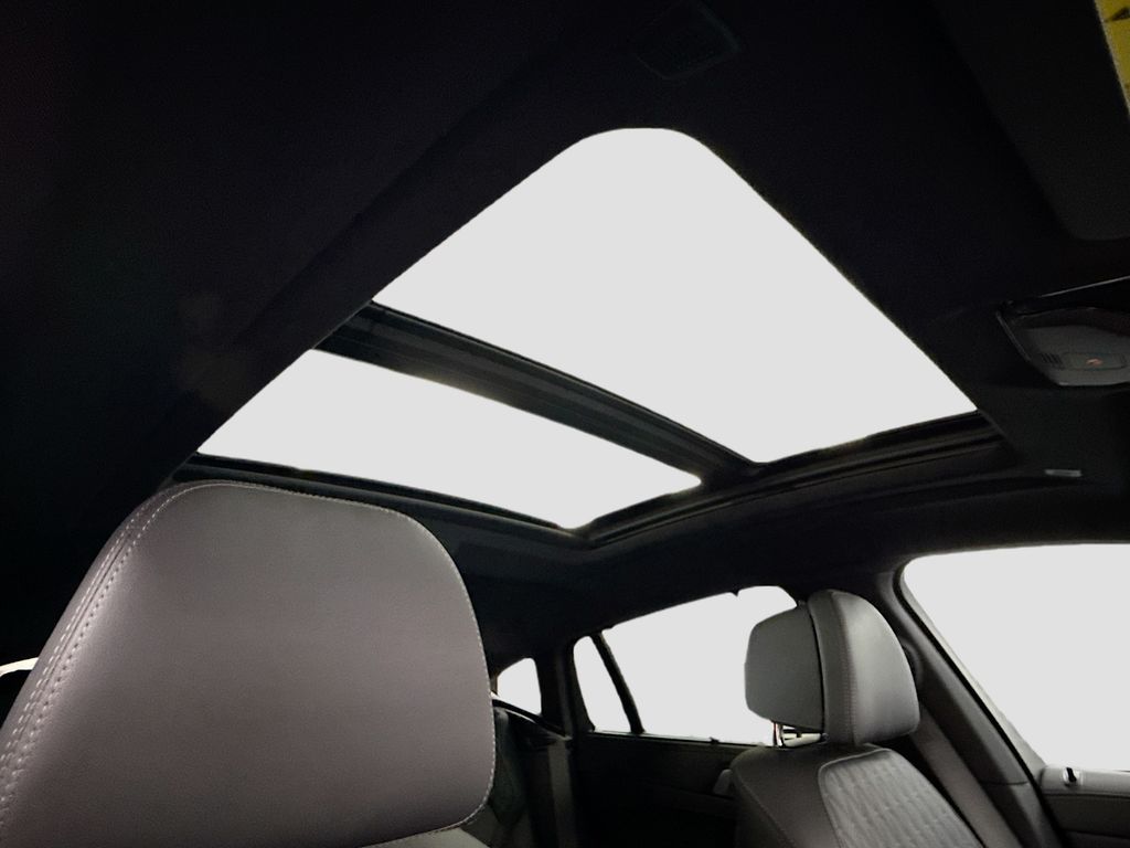 Thumbnail: 2026 BMW X6 - 17