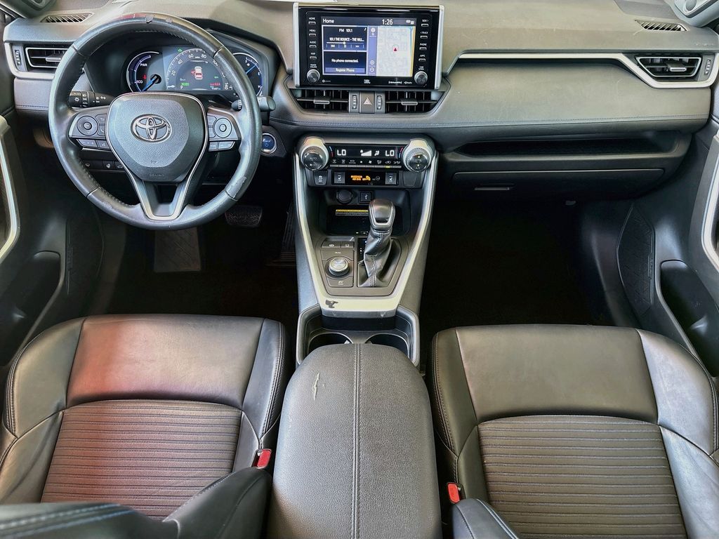 Thumbnail: 2020 Toyota RAV4 - 13
