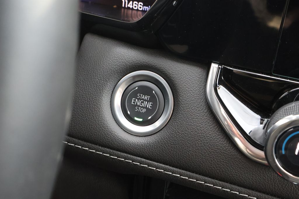 Thumbnail: 2024 Chevrolet Colorado - 29