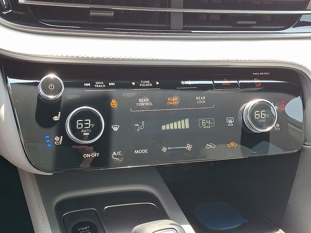 2027 INFINITI QX65 — photo 12