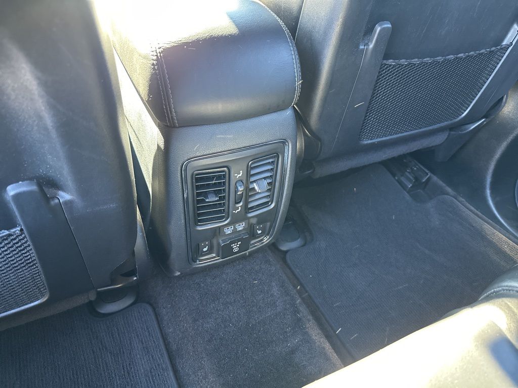 Used Car 2019 Jeep Grand Cherokee  Srt For Sale Under $40,000 In Austin, Texas