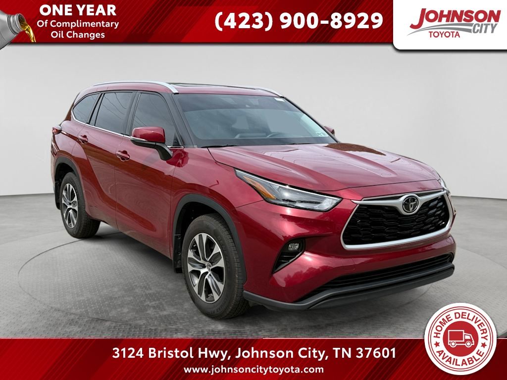 Red (Ruby Flare Pearl) 2022 Toyota Highlander XLE AWD SUV / Crossover All-Wheel Drive 8-Speed Automatic