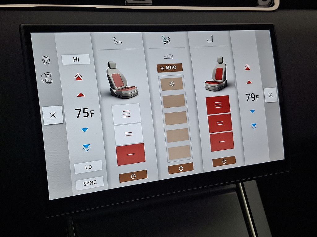 Thumbnail: 2025 Land Rover Range Rover Evoque - 17