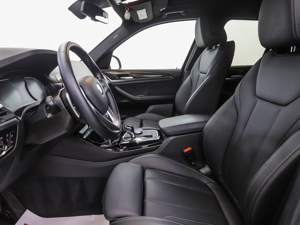 Thumbnail: 2022 BMW X3 - 11