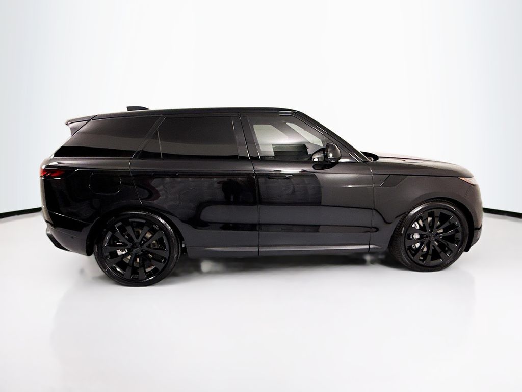 Thumbnail: 2026 Land Rover Range Rover Sport - 4