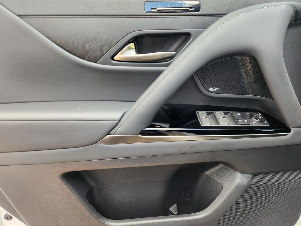 2023 Lexus LX 600 Luxury White at Bayway Cadillac Southwest