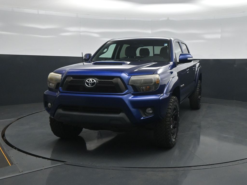 Used 2014 Toyota Tacoma Base with VIN 3TMLU4EN5EM144063 for sale in Kansas City