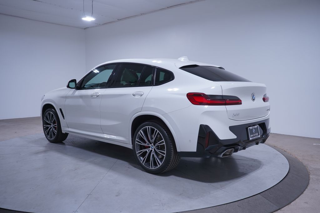 2022 BMW X4 xDrive30i 3