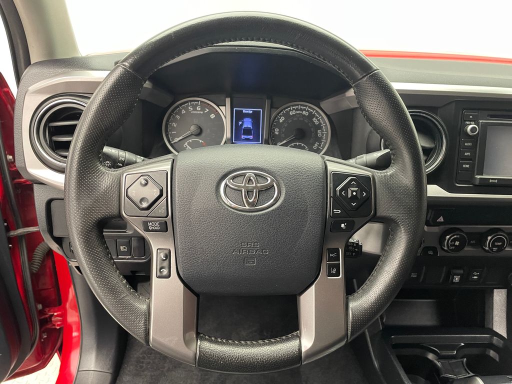 Thumbnail: 2019 Toyota Tacoma - 20