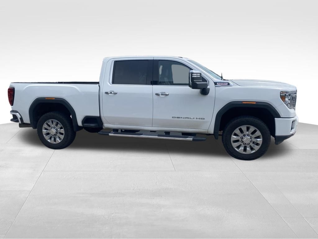 Used 2020 White GMC Denali image 3