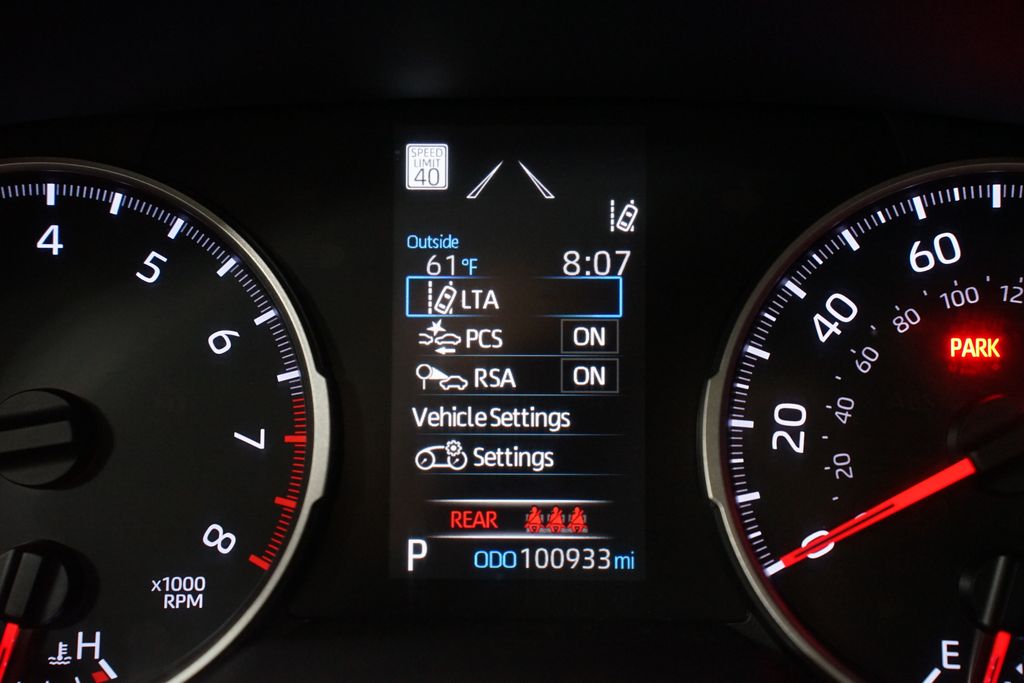 Thumbnail: 2021 Toyota RAV4 - 16