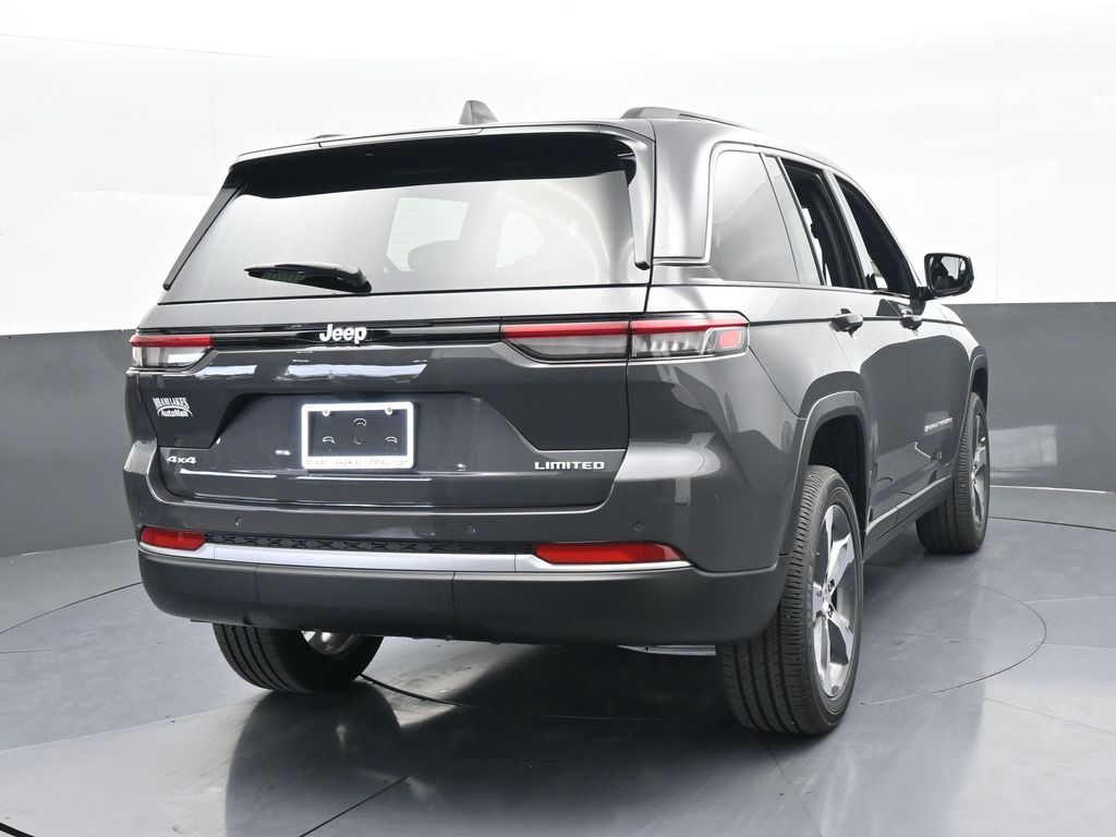 New 2026 Baltic Gray Metallic Clearcoat Jeep Limited image 5