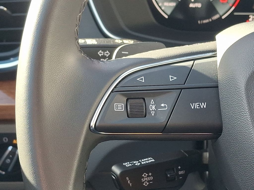 Thumbnail: 2023 Audi Q5 - 21