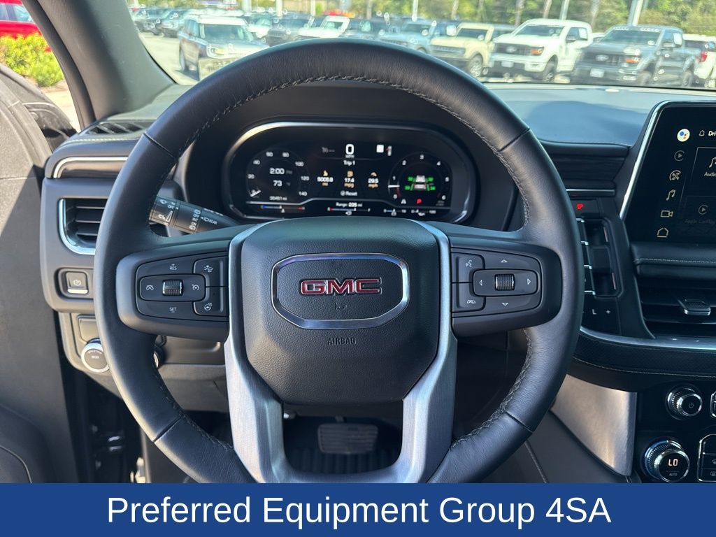 2022 GMC Yukon SLT