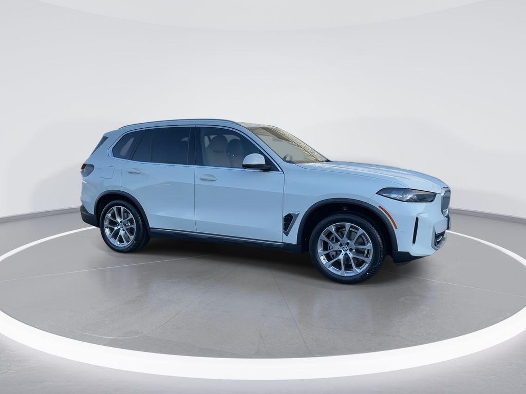 Thumbnail: 2024 BMW X5 - 9