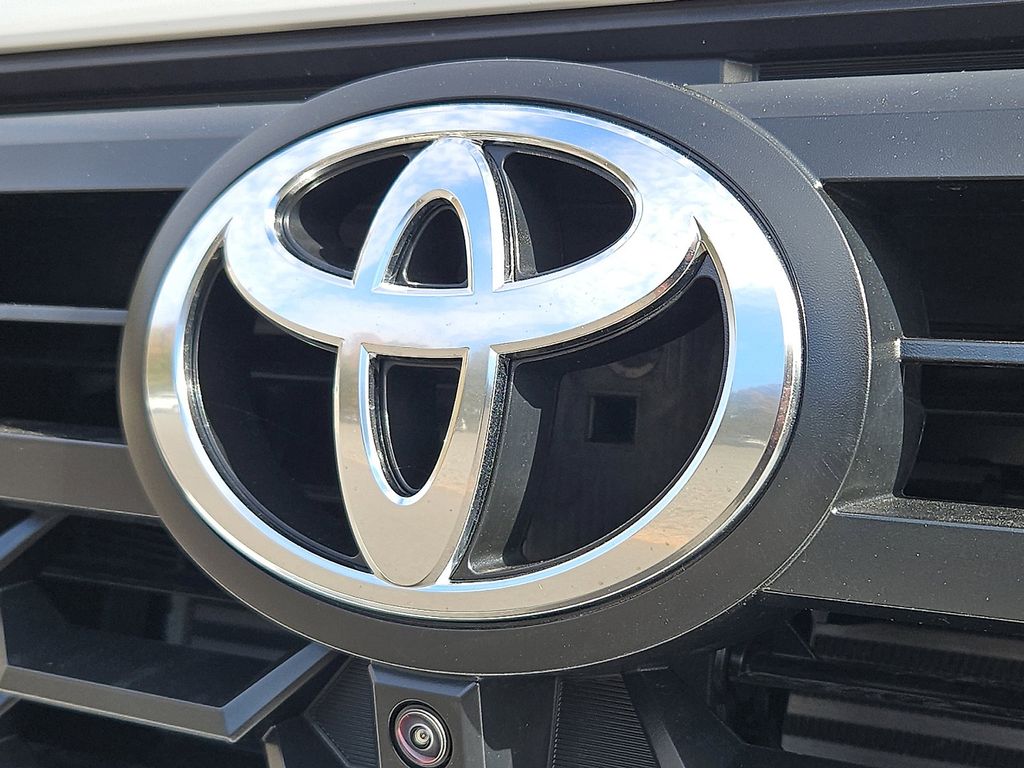 Thumbnail: 2025 Toyota Tacoma - 20