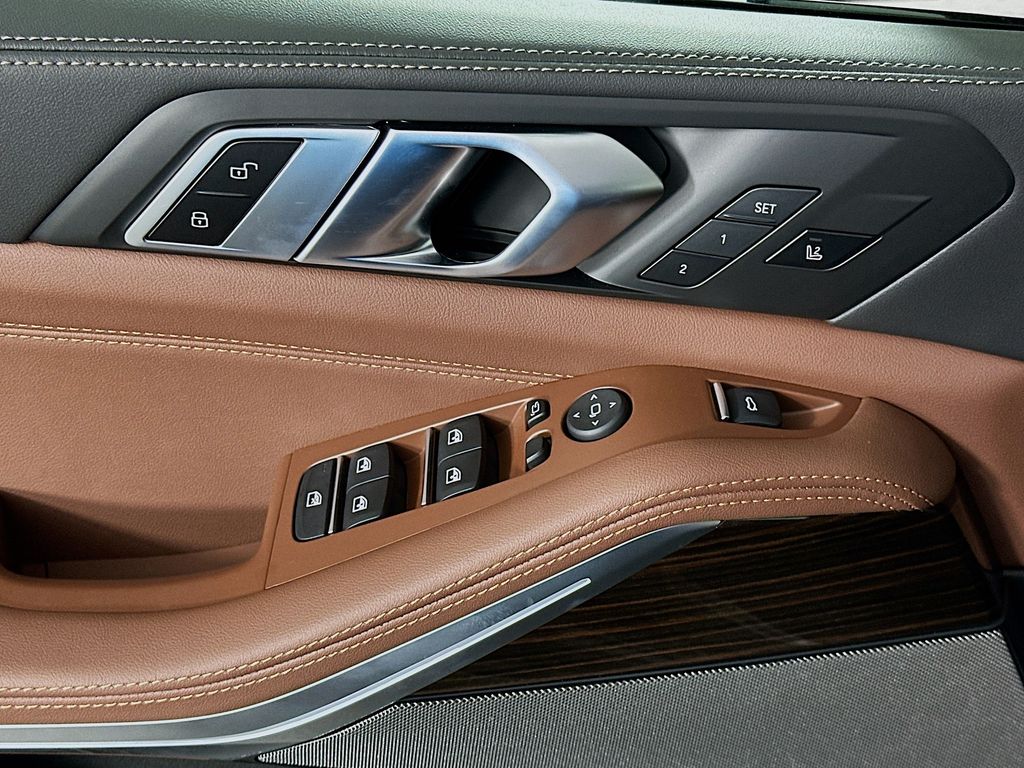 Thumbnail: 2026 BMW X5 - 20