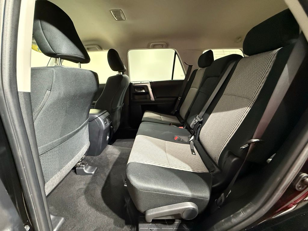 2024 Toyota 4Runner SR5 18