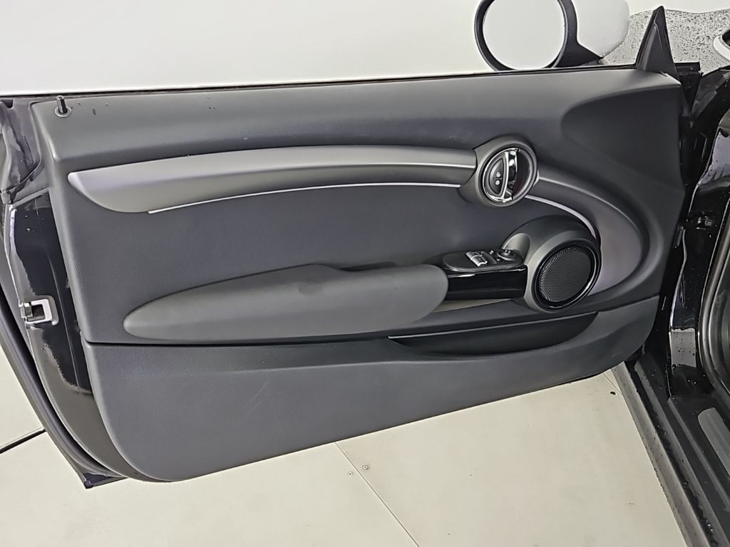 Thumbnail: 2023 MINI Cooper - 11