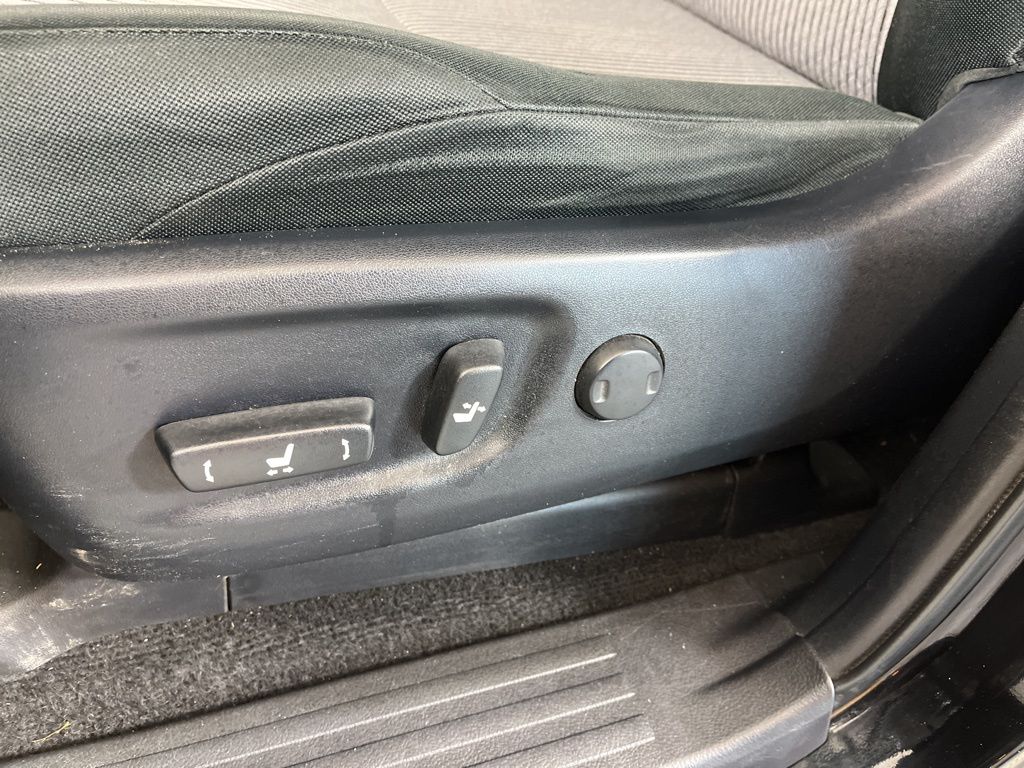 Thumbnail: 2020 Toyota 4Runner - 22