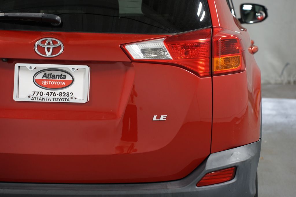 Thumbnail: 2014 Toyota RAV4 - 10