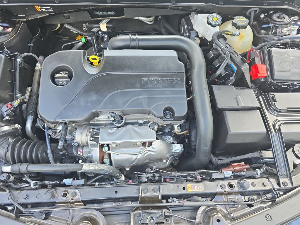 Used 2025 Chevrolet Malibu Sedan