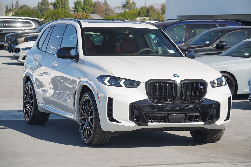 2025 BMW X5 M60i 3