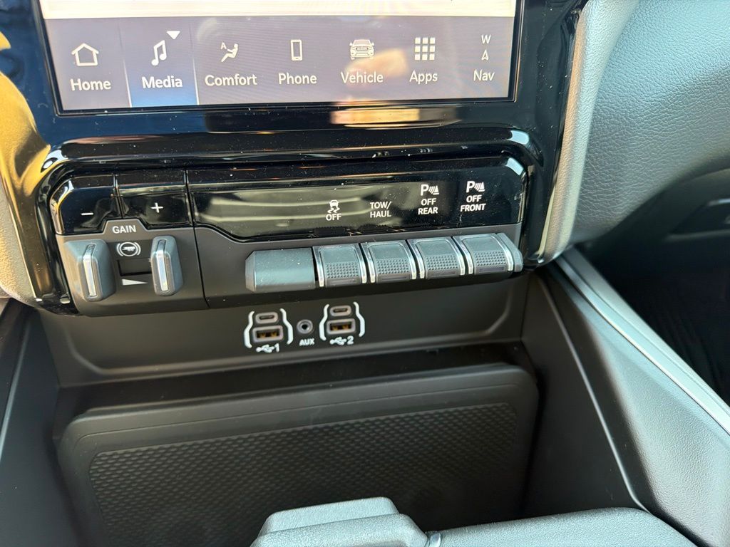 Ram250016