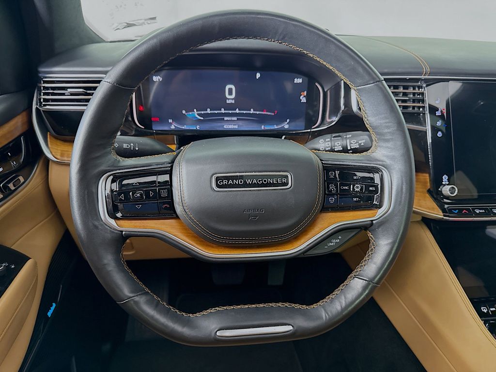 Thumbnail: 2023 Jeep Grand Wagoneer - 11