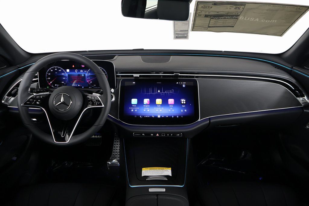 Thumbnail: 2025 Mercedes-Benz E-Class - 4