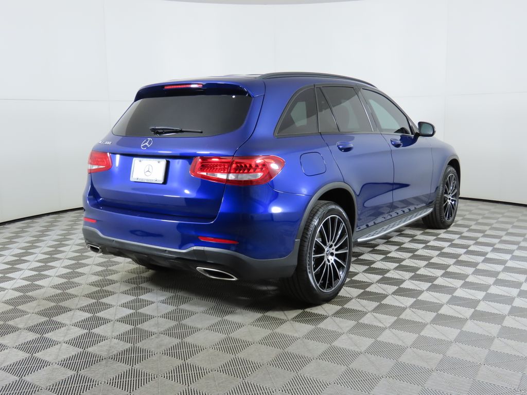 2019 Mercedes-Benz GLC 300 5