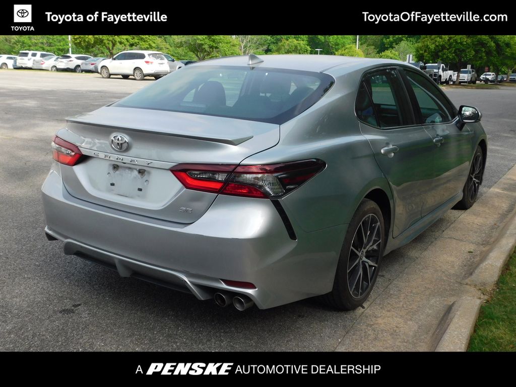 2023 Toyota Camry SE 10