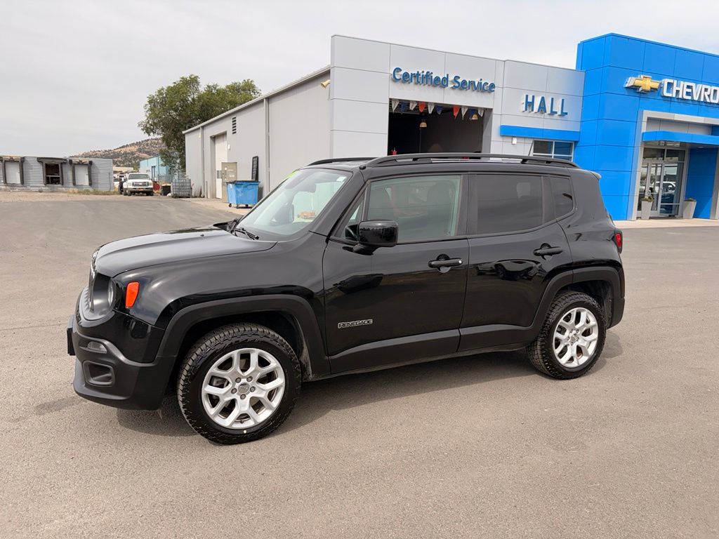  2018 Jeep Renegade Latitude 4WD   