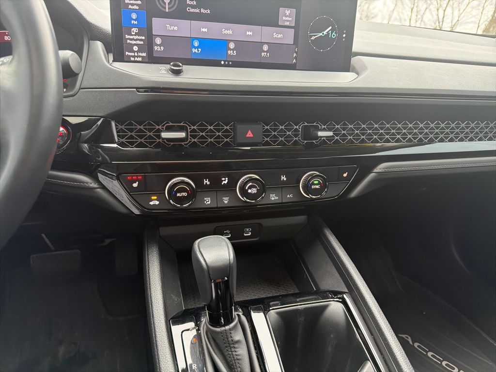 Thumbnail: 2023 Honda Accord - 16