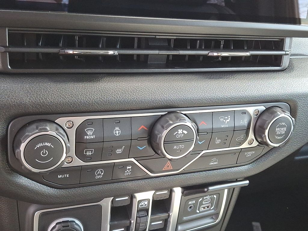 New 2026 Jeep Gladiator Truck