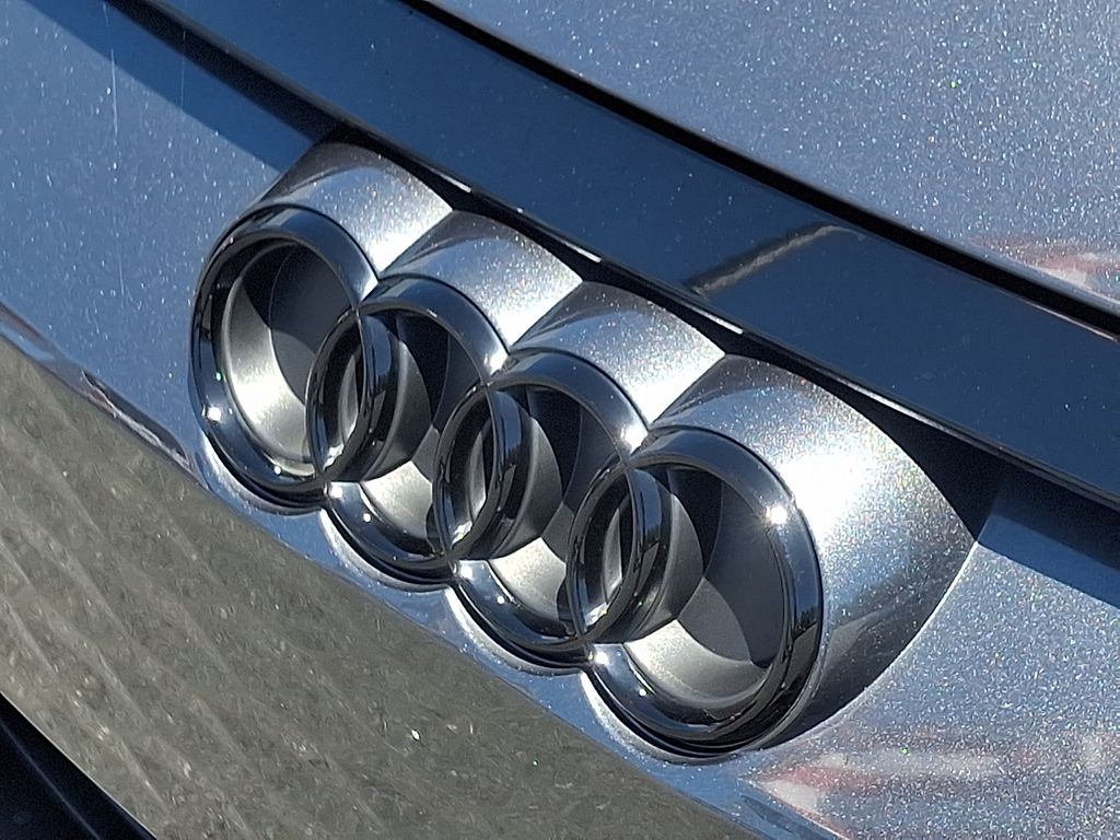Thumbnail: 2023 Audi e-tron GT - 31
