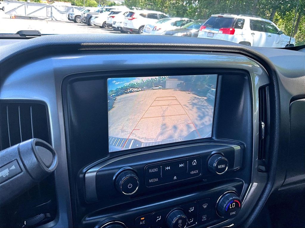 2019 Chevrolet Silverado 1500 LD — photo 18